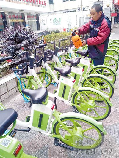 湘潭市公共自行車助力車接受“體檢”“美容”