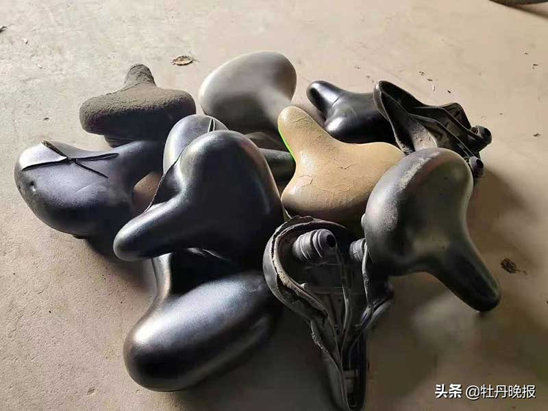一萬余輛助力車入冬“保養(yǎng)”，確保市民安全騎行4