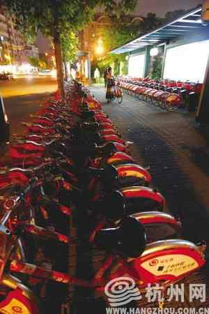 公共自行車24小時服務(wù)點最近為啥總是還不進(jìn)車？