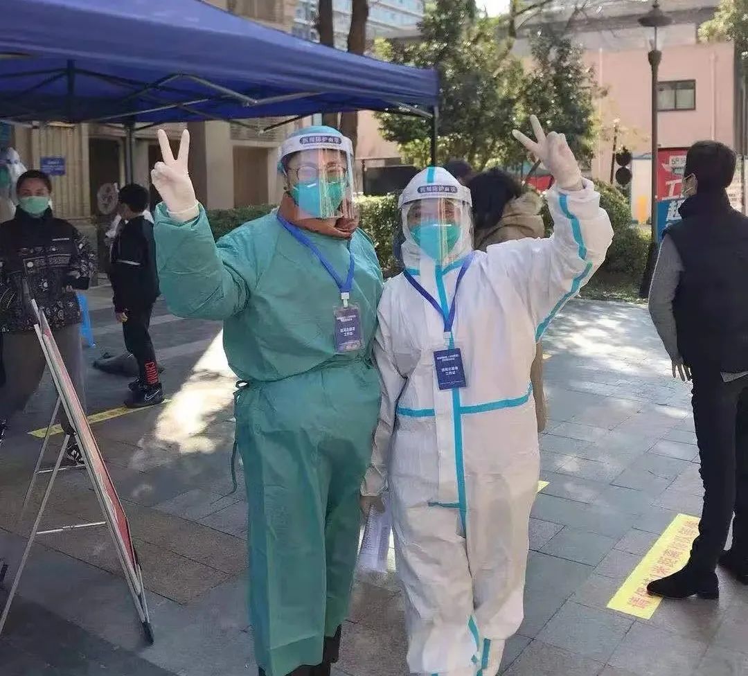 我是“抗疫”志愿者，我在一線2