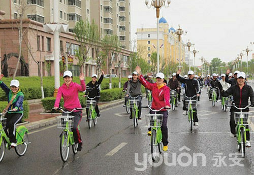 2012年5月27號(hào)，黑河市公共自行車項(xiàng)目正式啟動(dòng)，市民參與現(xiàn)場(chǎng)體驗(yàn)活動(dòng)